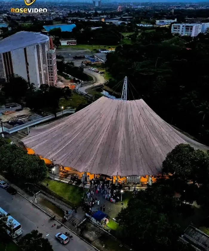 Imagem aérea captada em evento